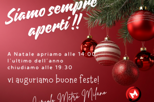 post-facebook-natalizio-foto-albero-decorato-chiusura-ferie-rosso-verde